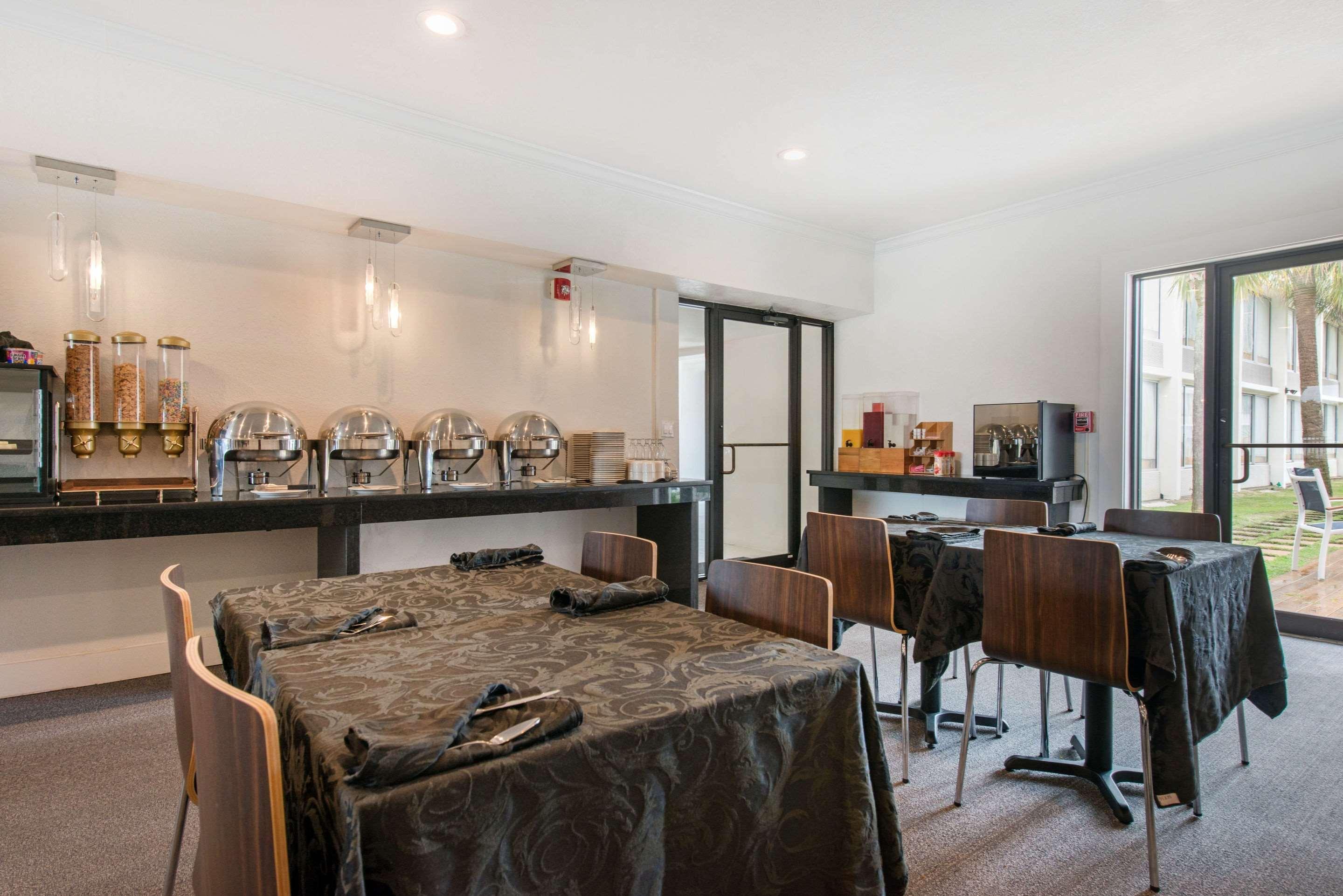 The West Wing Boutique Hotel تامبا المظهر الخارجي الصورة